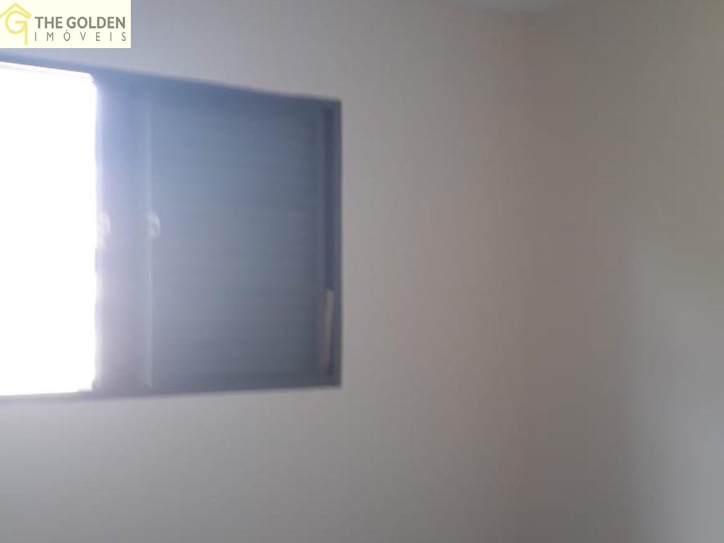 Apartamento à venda com 2 quartos, 49m² - Foto 3