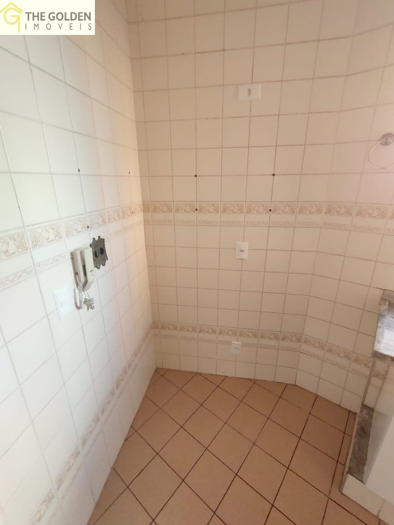 Apartamento à venda com 2 quartos, 56m² - Foto 3