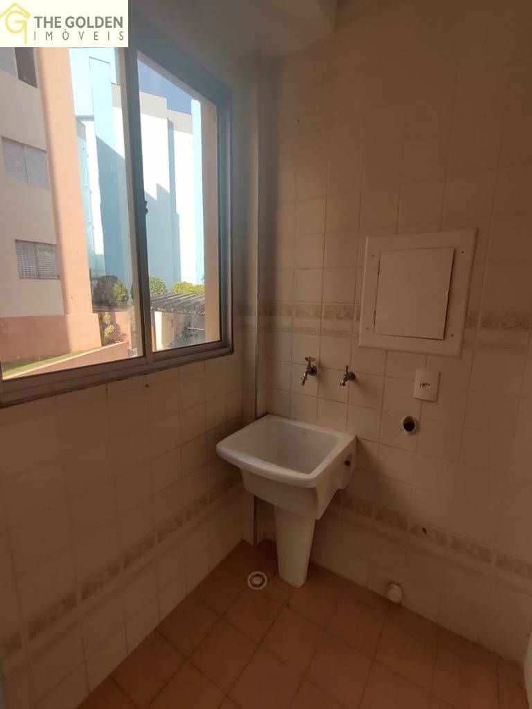 Apartamento à venda com 2 quartos, 56m² - Foto 4