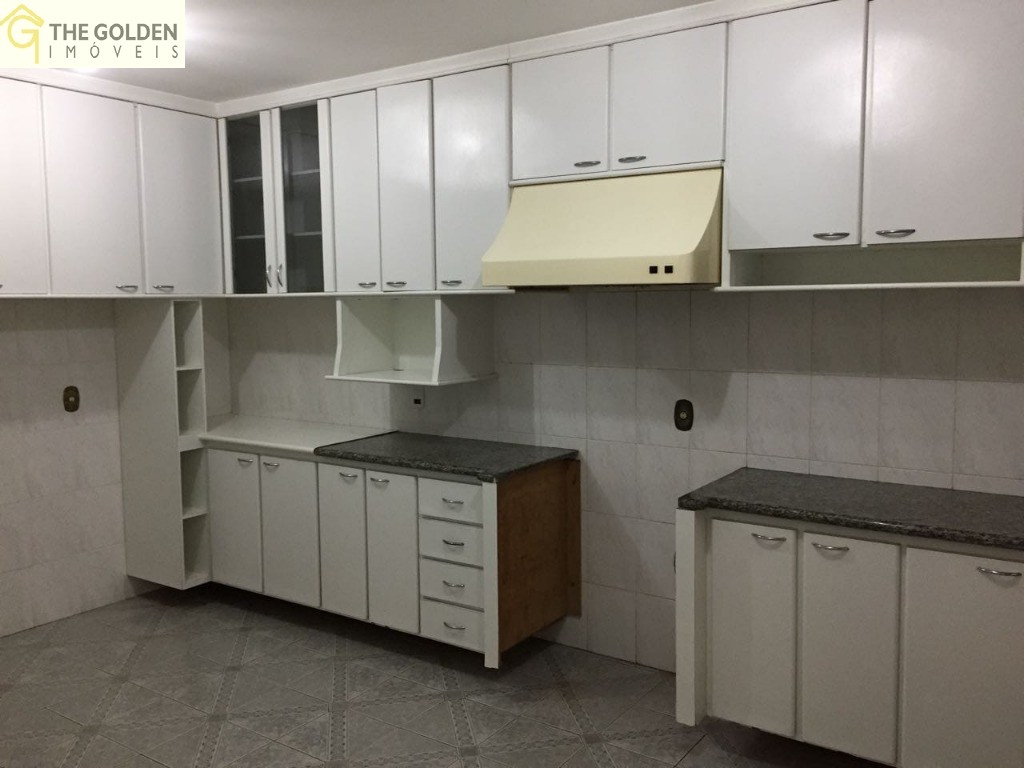 Casa de Condomínio à venda com 4 quartos, 389m² - Foto 8