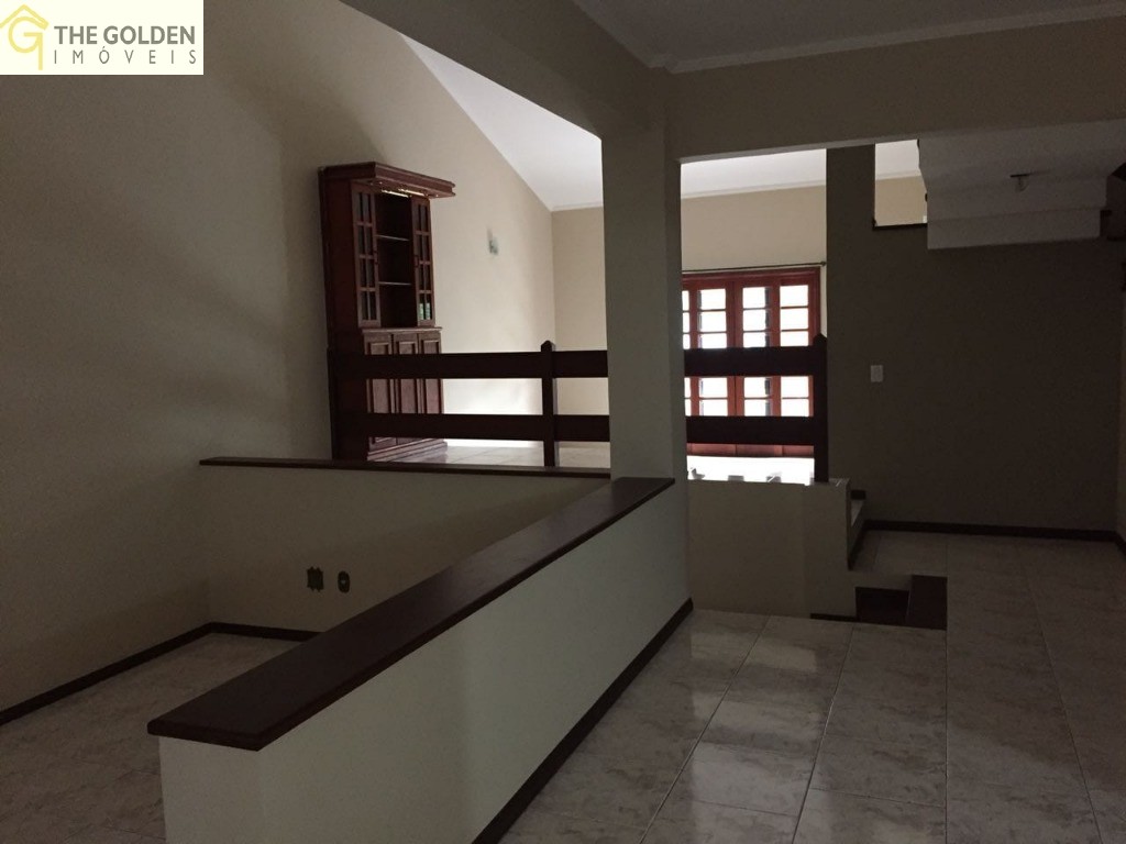 Casa de Condomínio à venda com 4 quartos, 389m² - Foto 24