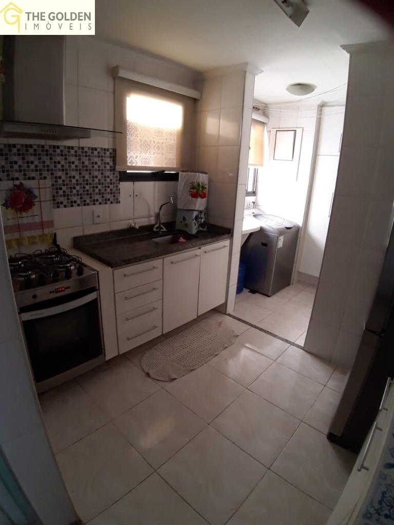 Apartamento à venda com 3 quartos, 82m² - Foto 18