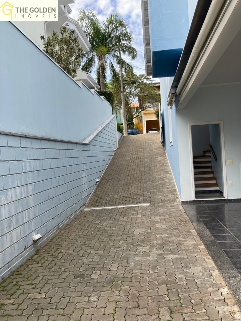 Casa de Condomínio à venda com 4 quartos, 291m² - Foto 5