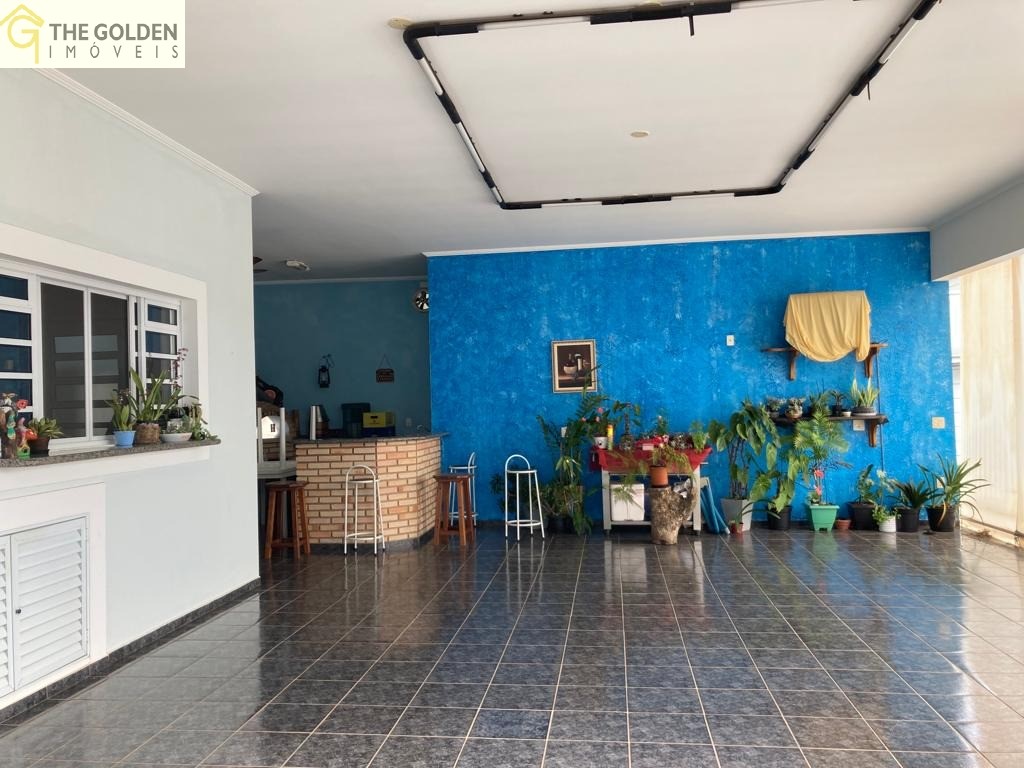 Casa de Condomínio à venda com 4 quartos, 291m² - Foto 17