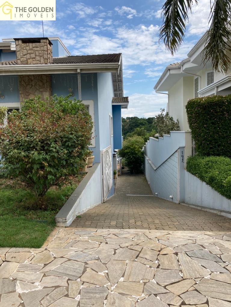 Casa de Condomínio à venda com 4 quartos, 291m² - Foto 4