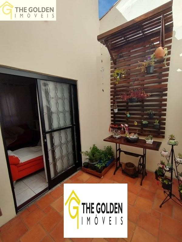 Casa de Condomínio à venda com 2 quartos, 220m² - Foto 10