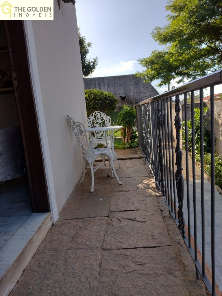 Sobrado à venda com 3 quartos, 210m² - Foto 25