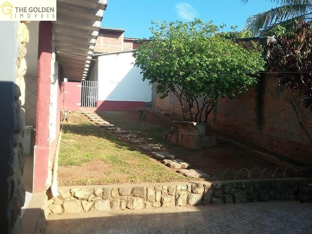 Casa à venda com 3 quartos, 300m² - Foto 34