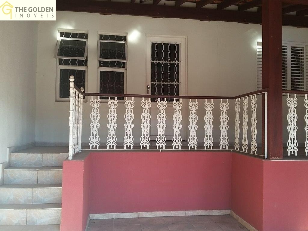 Casa à venda com 3 quartos, 300m² - Foto 25