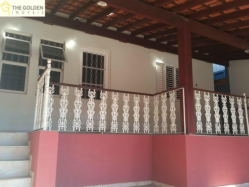 Casa à venda com 3 quartos, 300m² - Foto 24