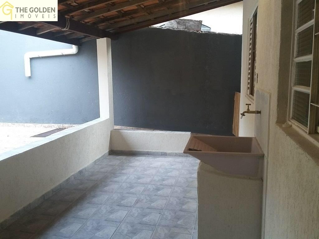 Casa à venda com 3 quartos, 300m² - Foto 13