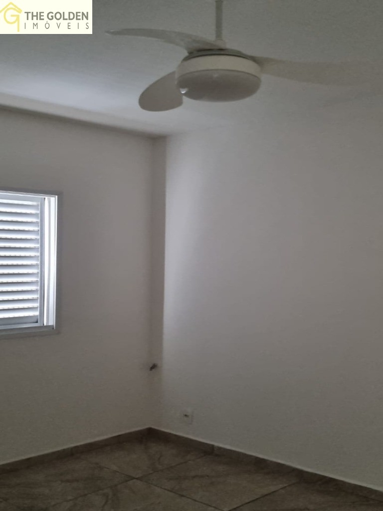 Apartamento à venda com 2 quartos, 50m² - Foto 4