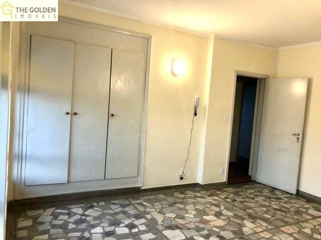 Apartamento à venda com 3 quartos, 182m² - Foto 13