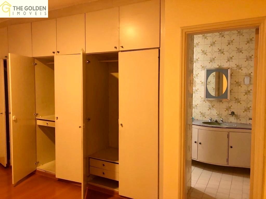 Apartamento à venda com 3 quartos, 182m² - Foto 12