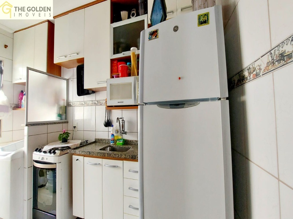 Apartamento à venda com 2 quartos, 43m² - Foto 17