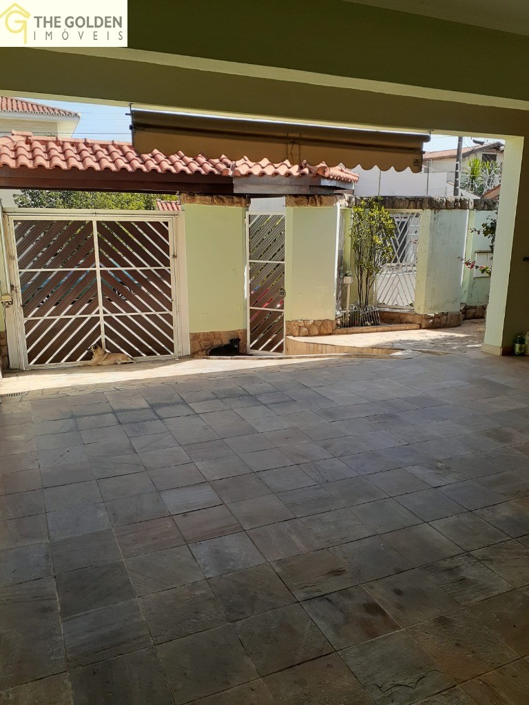 Sobrado à venda com 3 quartos, 231m² - Foto 4