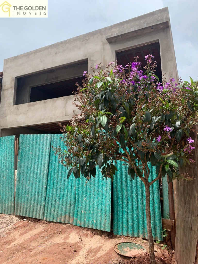 Casa de Condomínio à venda com 4 quartos, 237m² - Foto 9