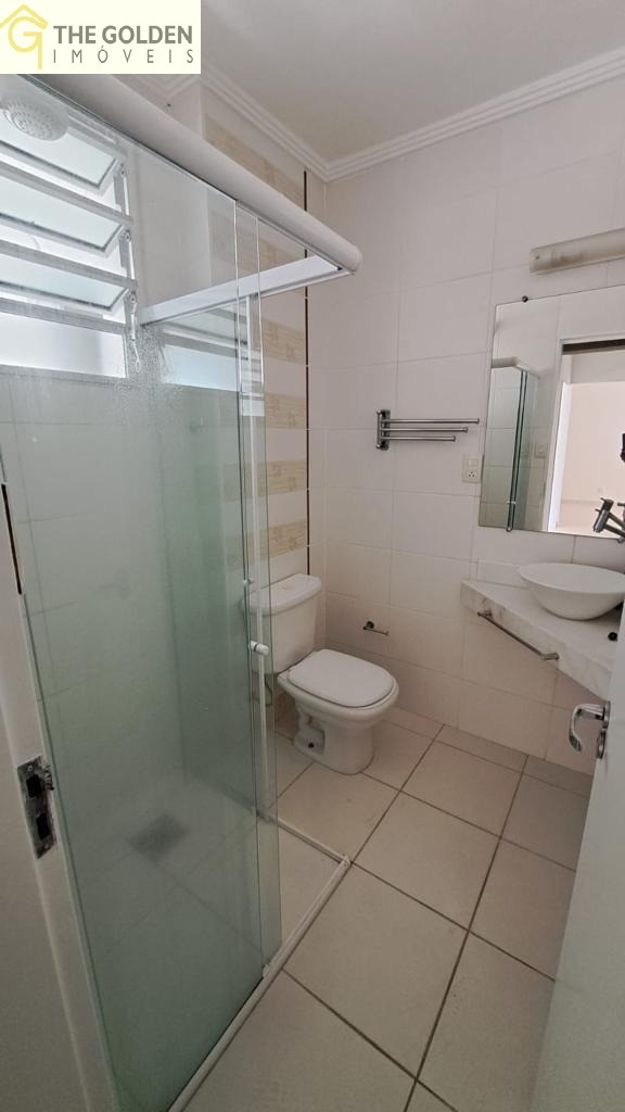 Apartamento à venda com 2 quartos, 75m² - Foto 14