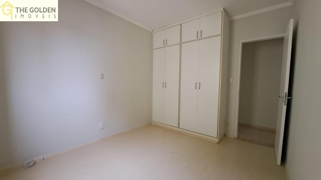 Apartamento à venda com 2 quartos, 75m² - Foto 18