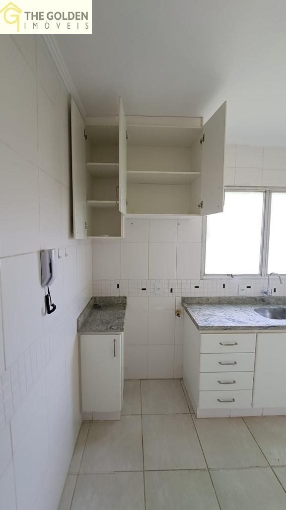 Apartamento à venda com 2 quartos, 75m² - Foto 21