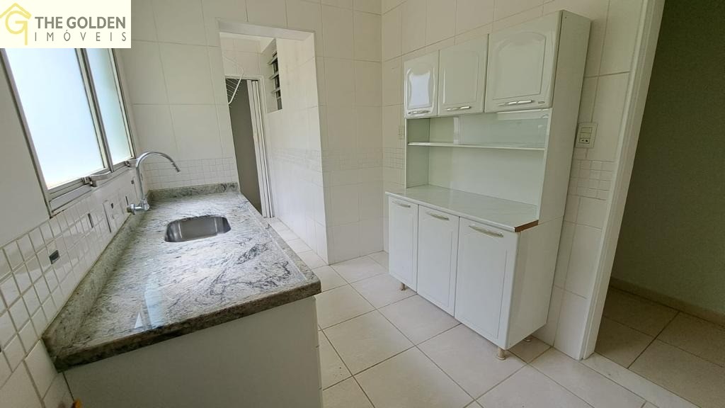 Apartamento à venda com 2 quartos, 75m² - Foto 1