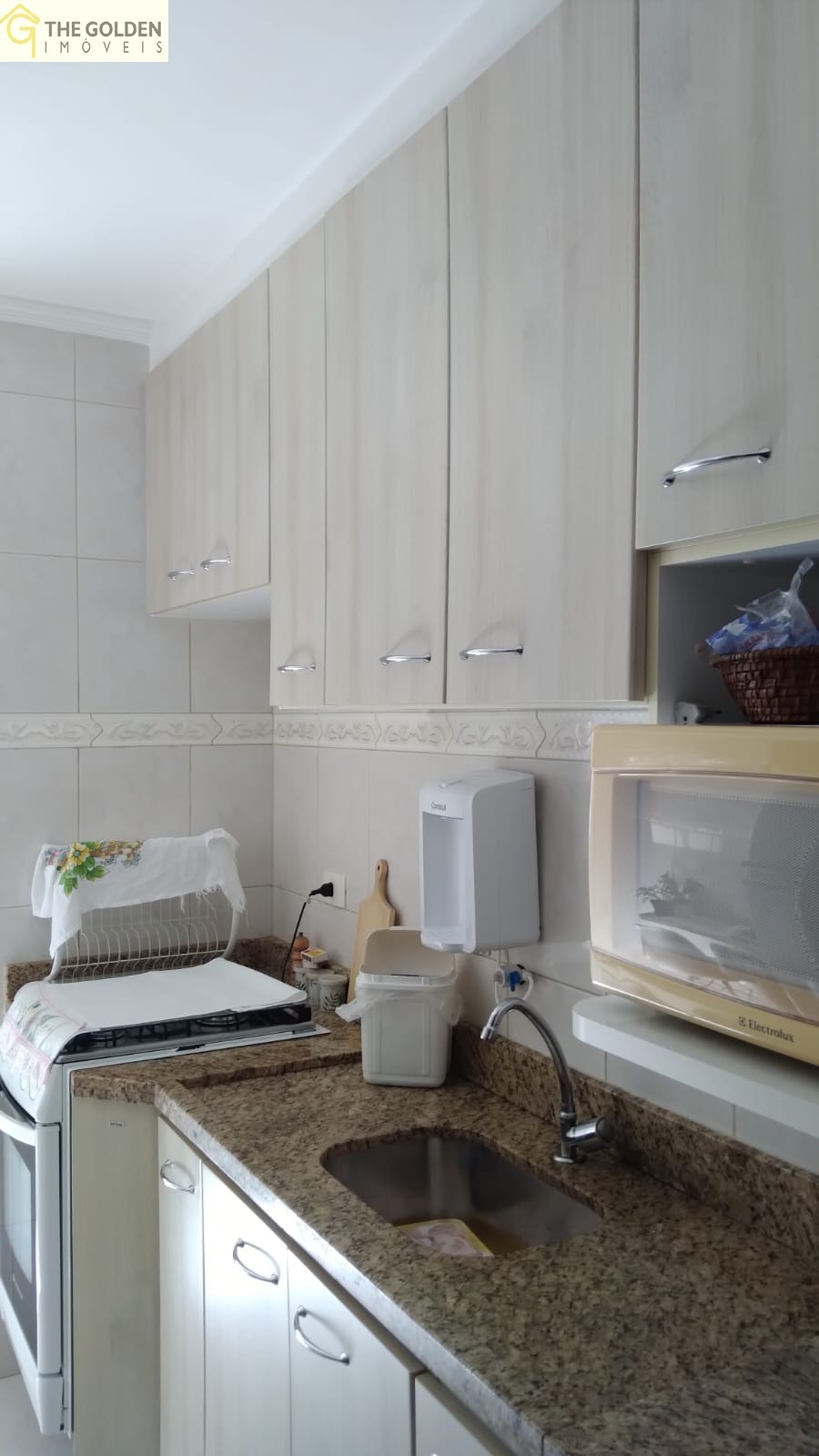 Apartamento à venda com 3 quartos, 74m² - Foto 1