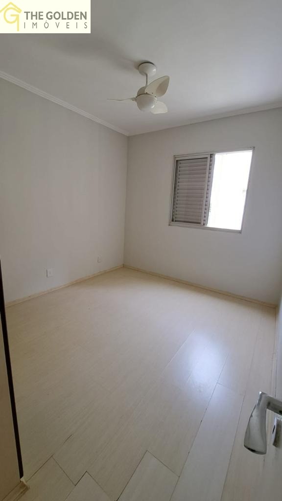 Apartamento à venda com 2 quartos, 75m² - Foto 17