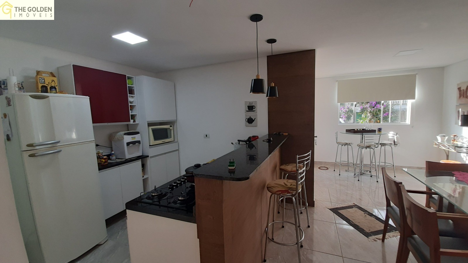 Casa de Condomínio à venda com 3 quartos, 215m² - Foto 10