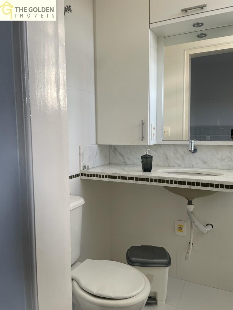 Apartamento para alugar com 2 quartos, 60m² - Foto 11