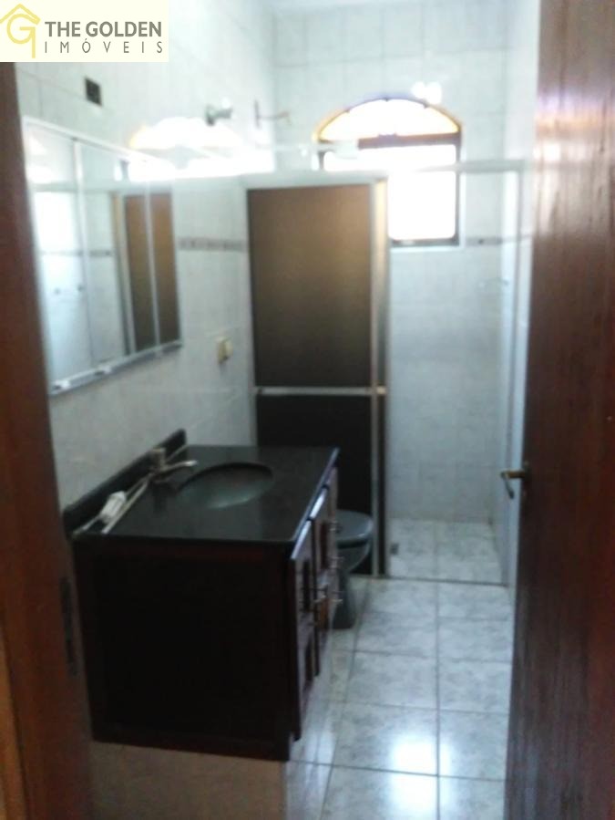 Sobrado à venda com 2 quartos, 222m² - Foto 5