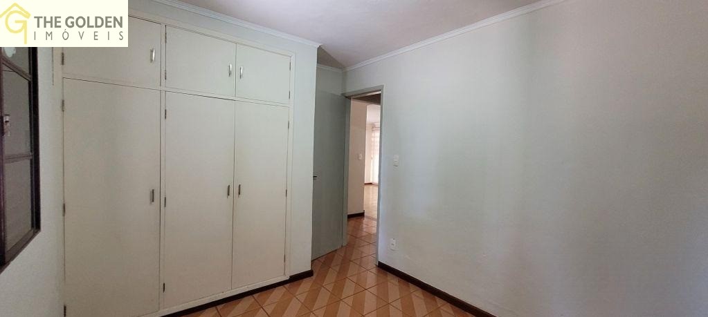 Casa à venda com 3 quartos, 167m² - Foto 8