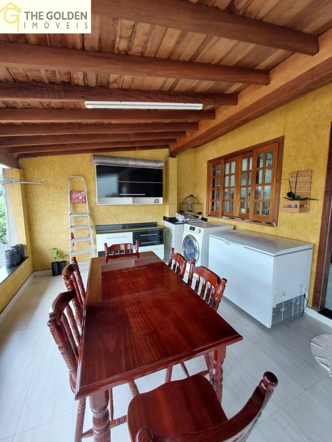 Casa à venda com 2 quartos, 360m² - Foto 17