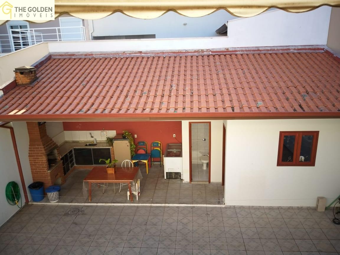 Casa de Condomínio à venda com 3 quartos, 211m² - Foto 6