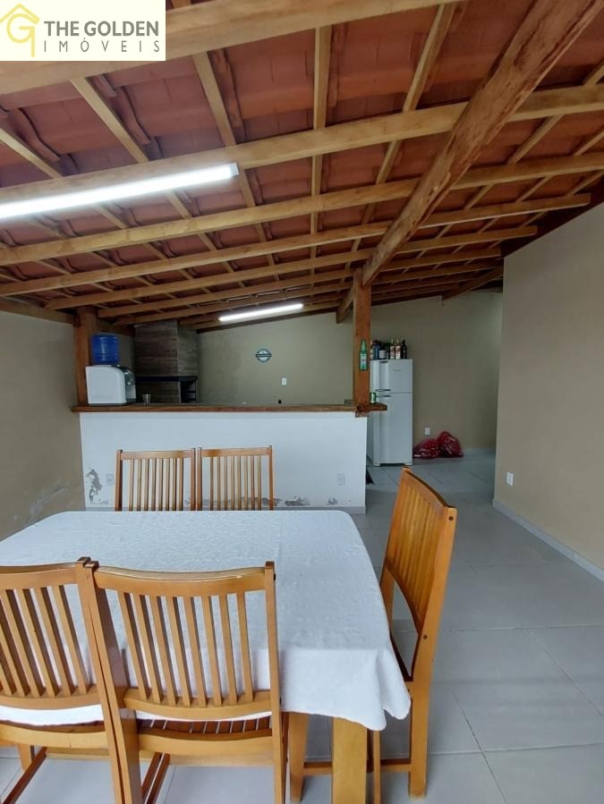 Casa à venda com 2 quartos, 360m² - Foto 14