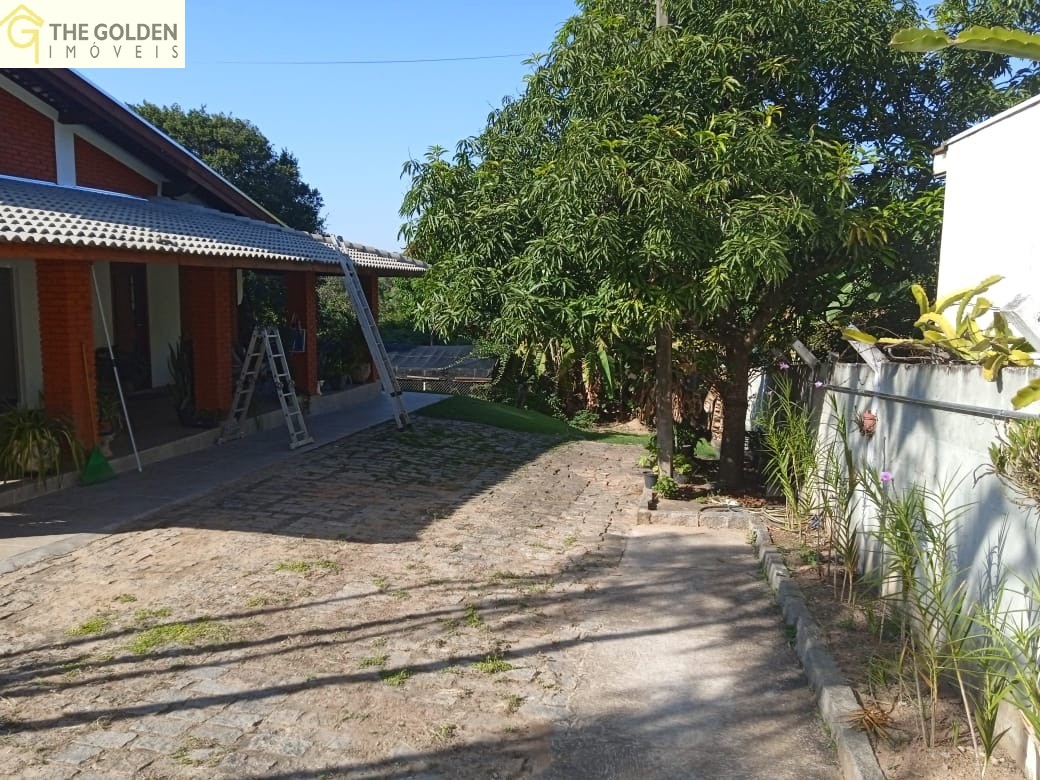 Fazenda à venda com 3 quartos, 337m² - Foto 12