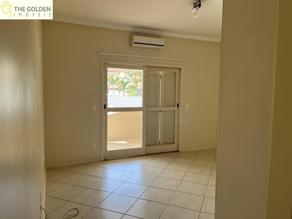 Casa de Condomínio à venda com 3 quartos, 370m² - Foto 8