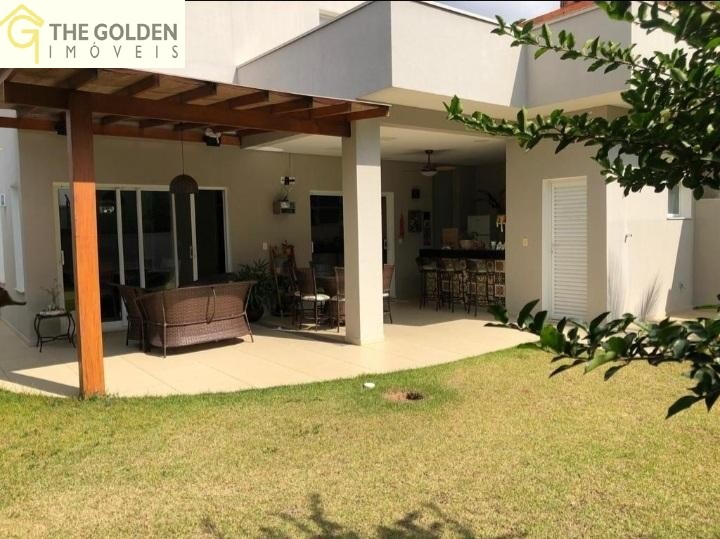 Casa de Condomínio à venda com 3 quartos, 195m² - Foto 2