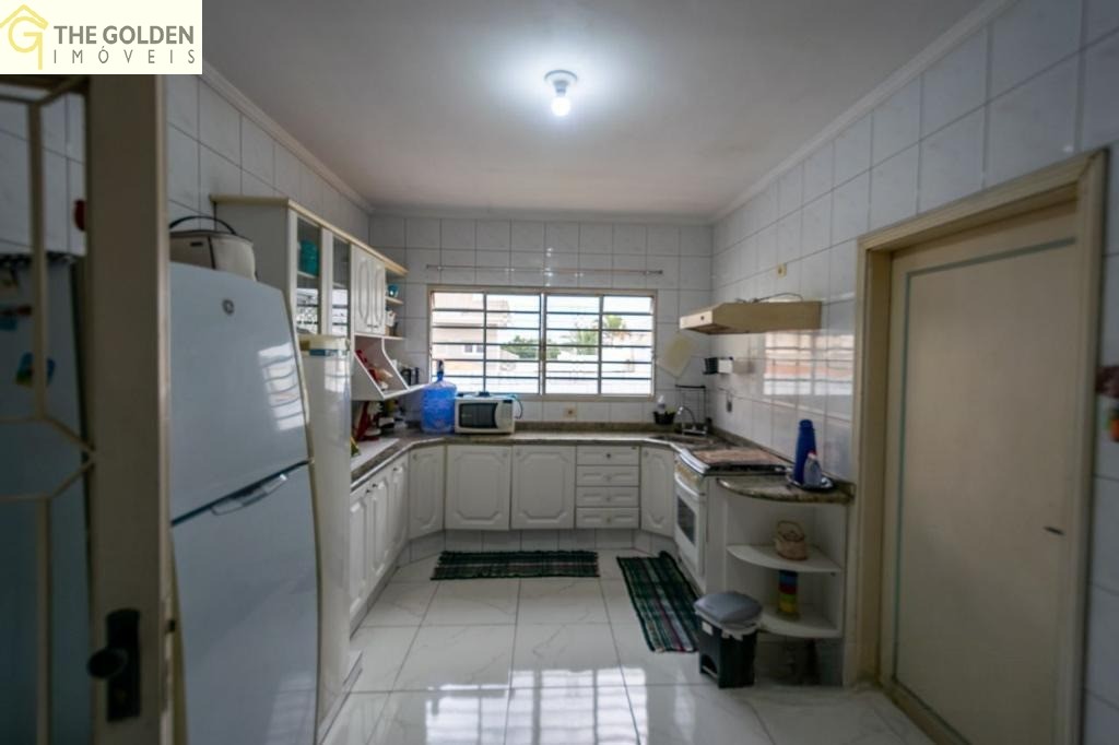 Casa de Condomínio à venda com 3 quartos, 300m² - Foto 15