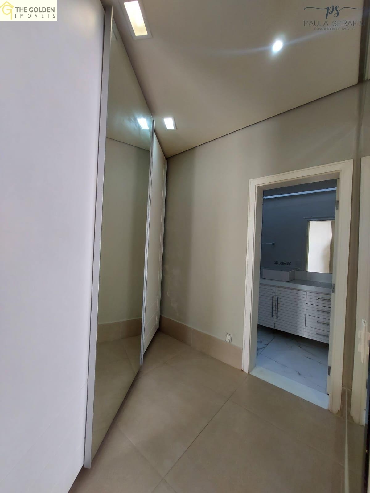 Casa de Condomínio para alugar com 4 quartos, 600m² - Foto 17