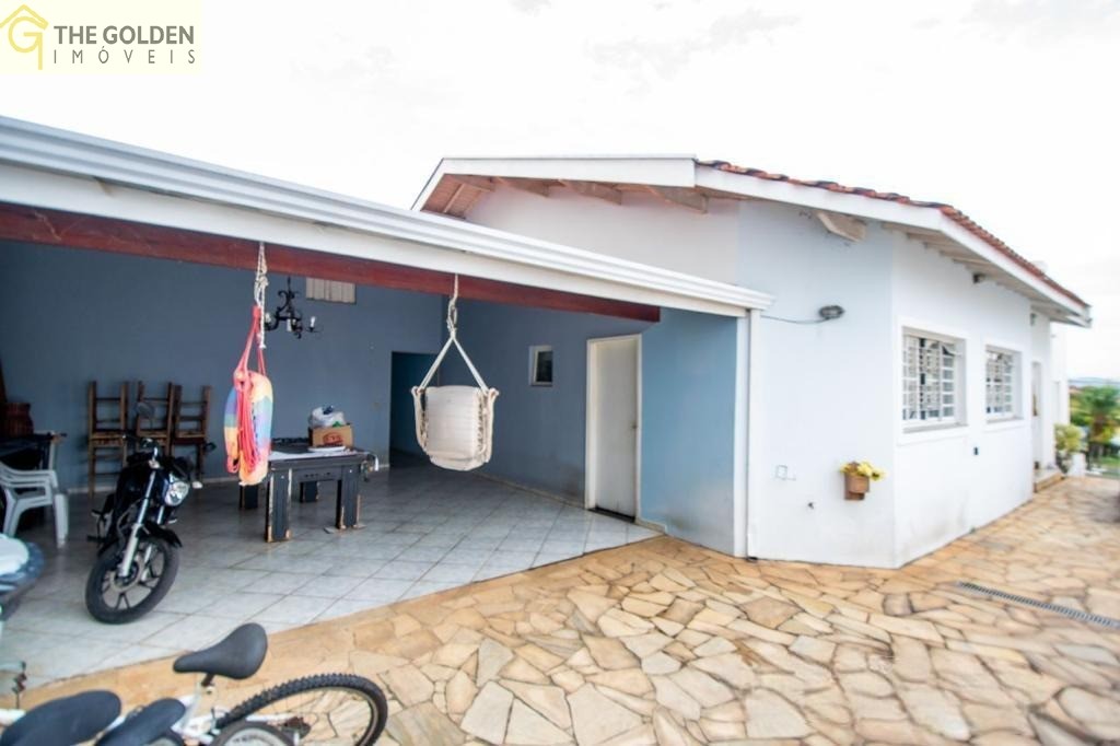 Casa de Condomínio à venda com 3 quartos, 300m² - Foto 4