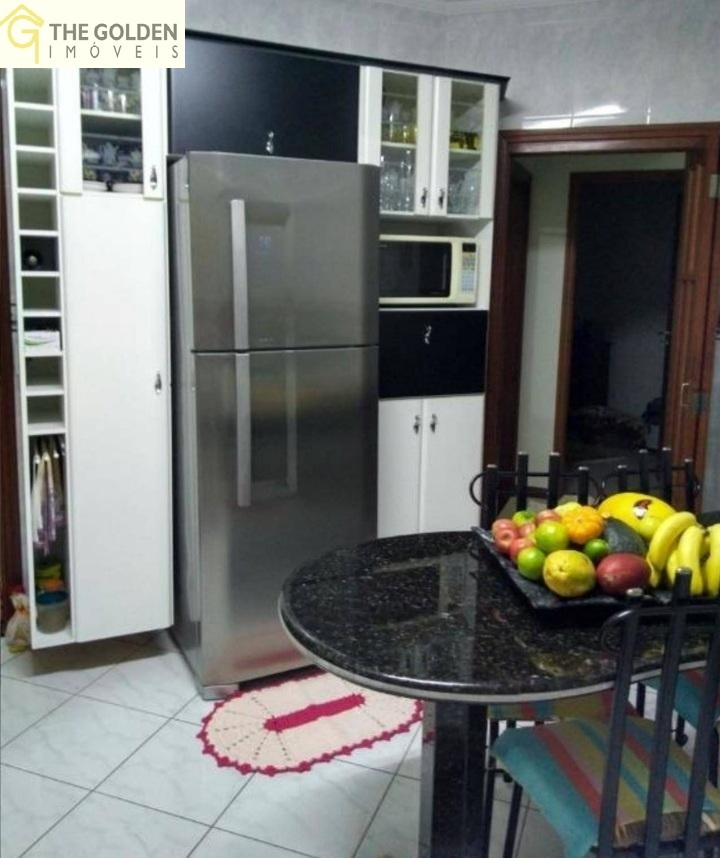 Casa de Condomínio à venda com 3 quartos, 236m² - Foto 12