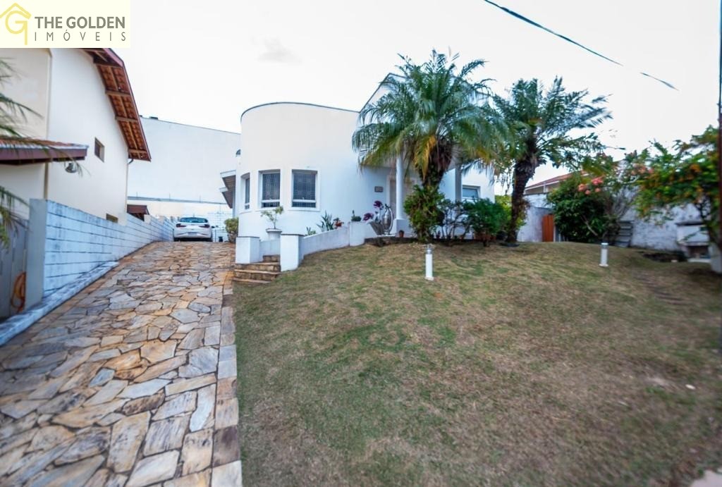 Casa de Condomínio à venda com 3 quartos, 300m² - Foto 25