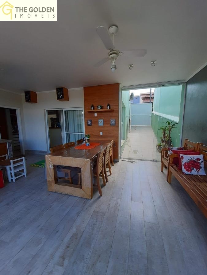 Casa de Condomínio à venda com 3 quartos, 200m² - Foto 20