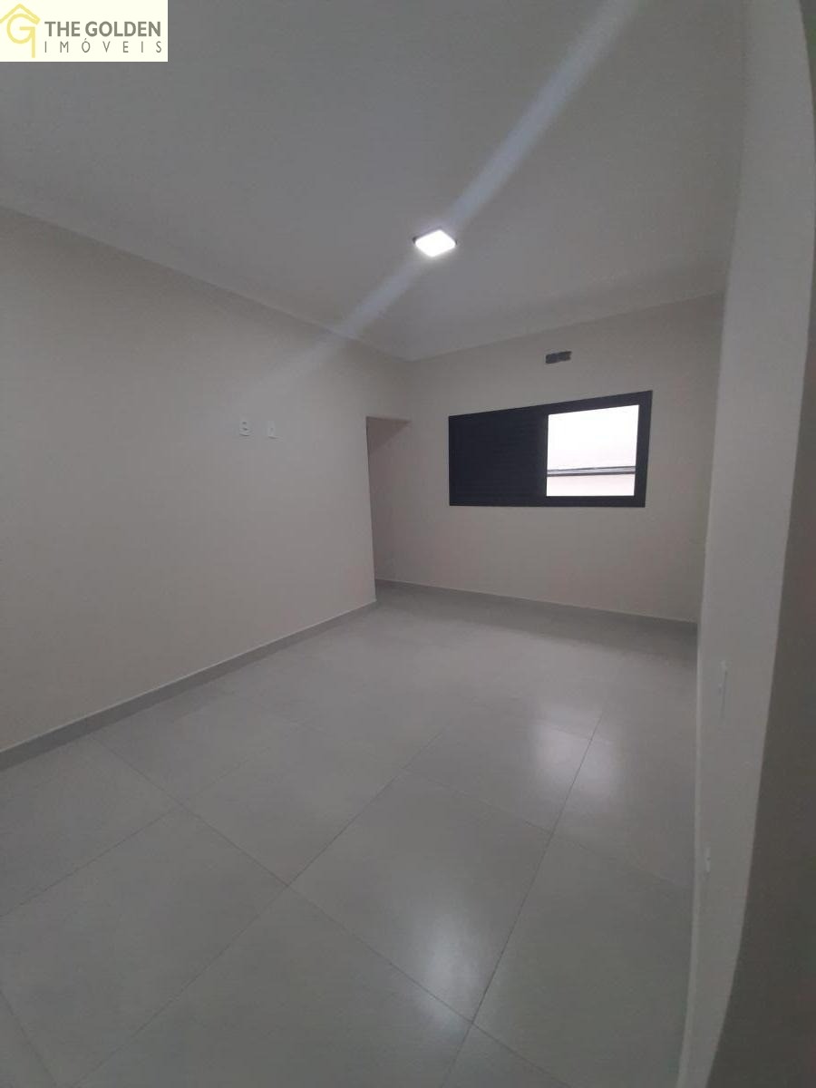 Casa de Condomínio à venda com 3 quartos, 187m² - Foto 2