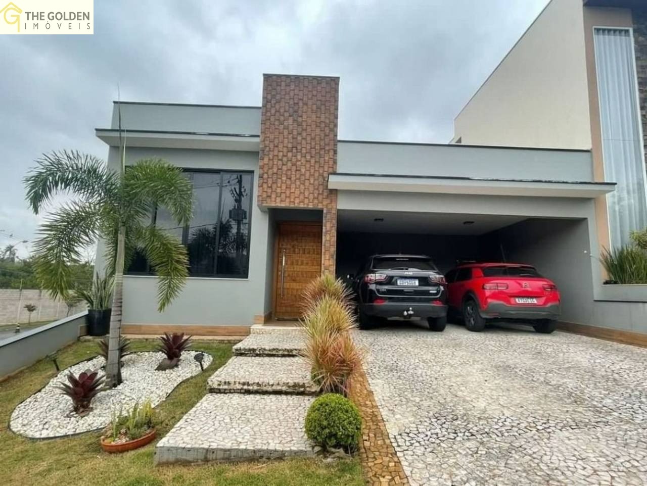 Casa de Condomínio à venda com 3 quartos, 190m² - Foto 1