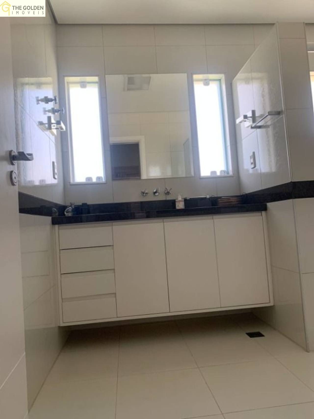 Sobrado à venda com 3 quartos, 5000m² - Foto 28