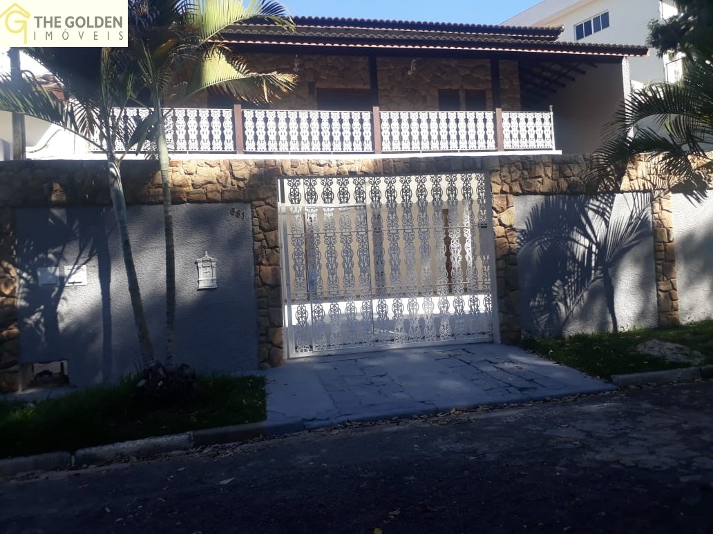 Sobrado à venda com 3 quartos, 228m² - Foto 2