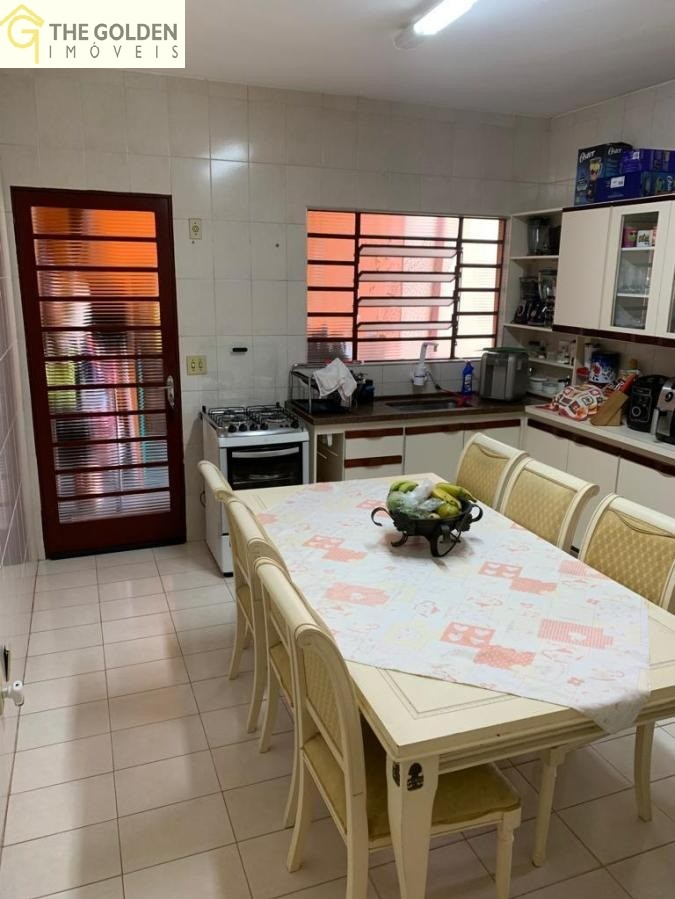 Casa à venda com 2 quartos, 146m² - Foto 14