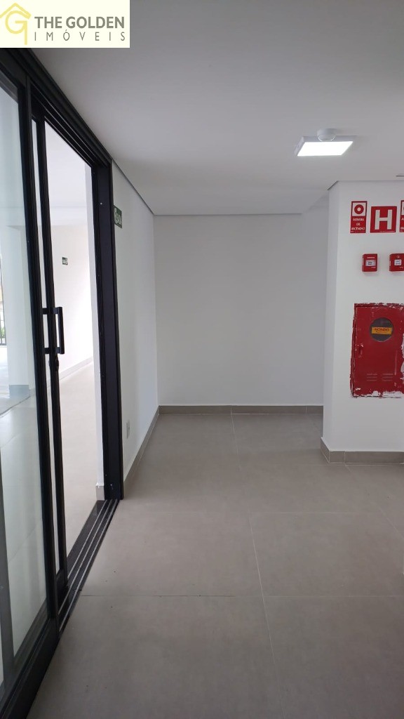 Apartamento à venda com 1 quarto, 40m² - Foto 9