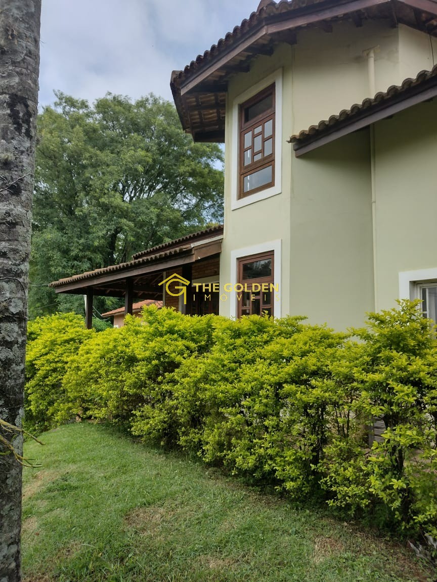 Fazenda à venda com 3 quartos, 1080m² - Foto 1